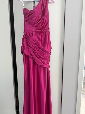 Amazon One-Shoulder Fuchsia Evening Gown